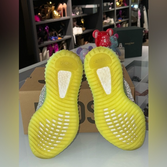 Adidas Yeezy Boost 350 V2 Yeezreel Reflective - Picture 5 of 10